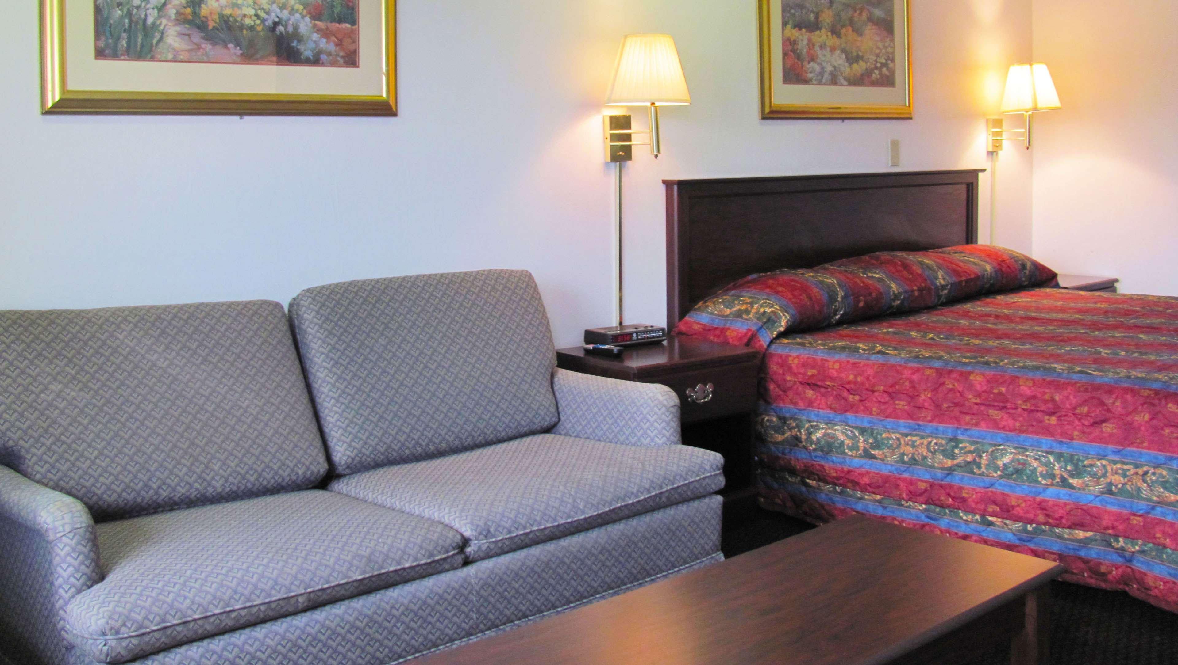 M Star Columbus North Motel Bagian luar foto