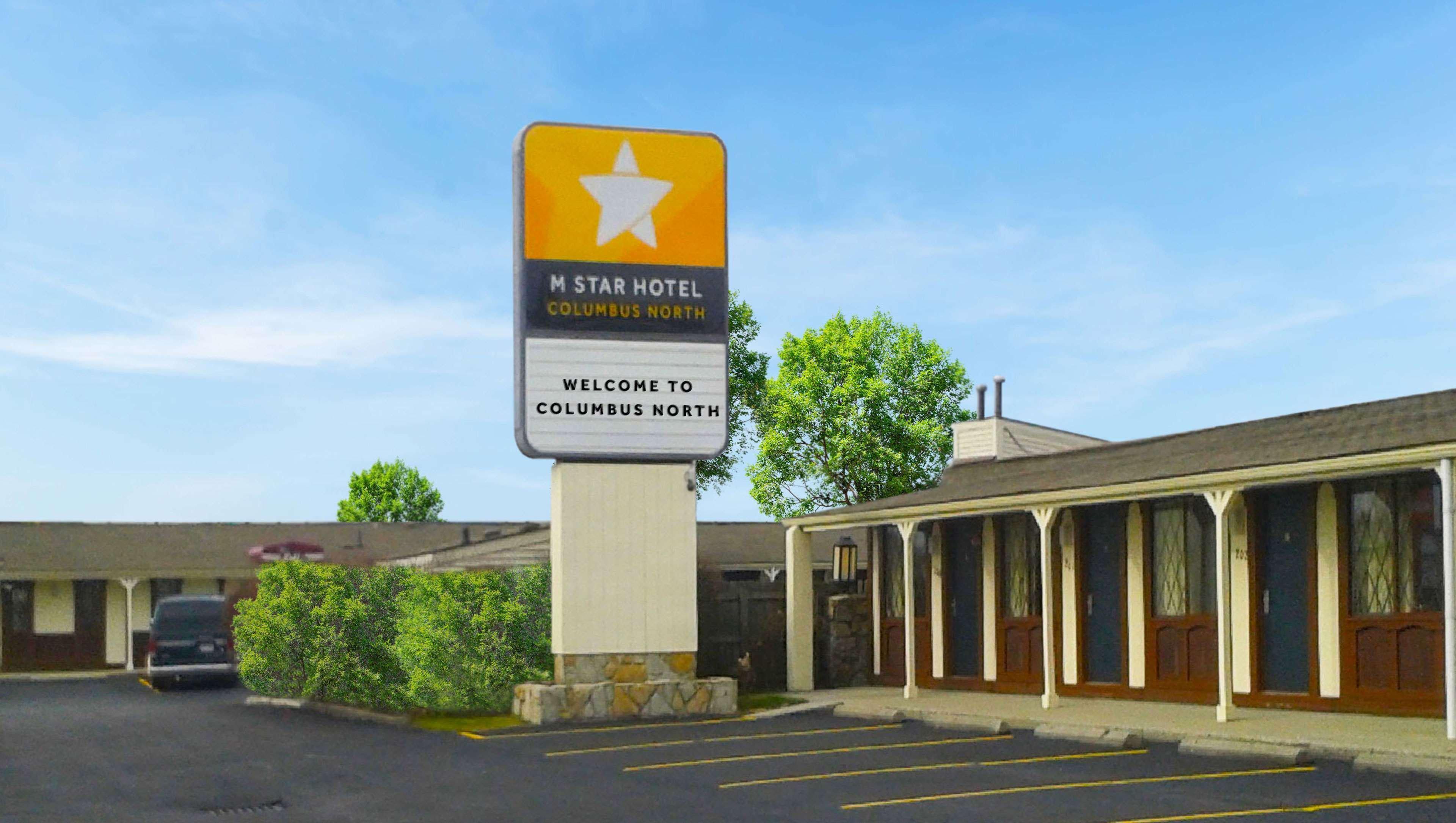 M Star Columbus North Motel Bagian luar foto